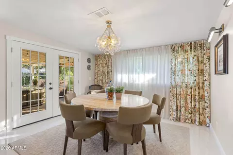 Dining - 2811 E Corrine Dr, Phoenix, AZ 85032 photo 1 of 3