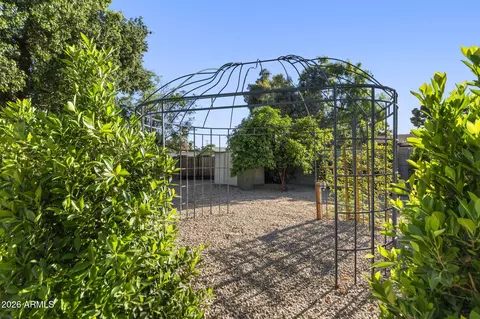 Exterior - 2811 E Corrine Dr, Phoenix, AZ 85032 photo 10 of 15