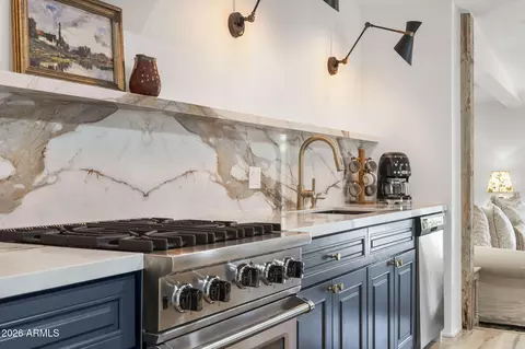 Kitchen - 2811 E Corrine Dr, Phoenix, AZ 85032 photo 4 of 15