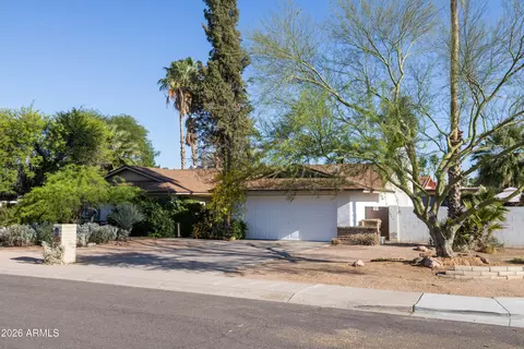 5246 E Winchcomb Dr, Scottsdale, AZ 85254