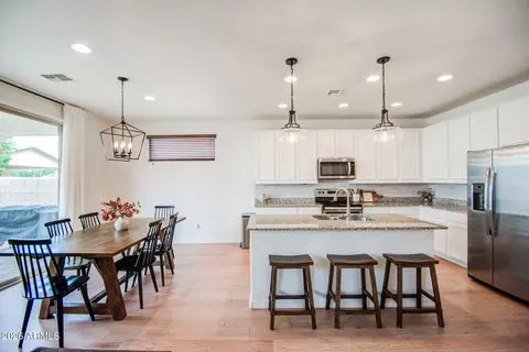 Kitchen - 9540 E Travertine Ave, Mesa, AZ 85212 photo 1 of 2