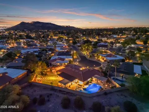 View/Area - 133 W Pershing Ave, Phoenix, AZ 85029 photo 6 of 22