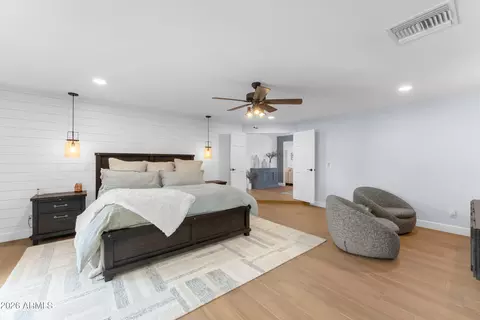 Bedroom - 133 W Pershing Ave, Phoenix, AZ 85029 photo 2 of 6