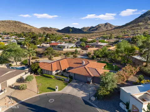 View/Area - 133 W Pershing Ave, Phoenix, AZ 85029 photo 9 of 22