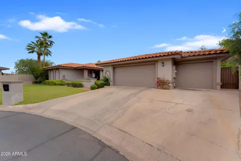 Exterior - 133 W Pershing Ave, Phoenix, AZ 85029 photo 3 of 27