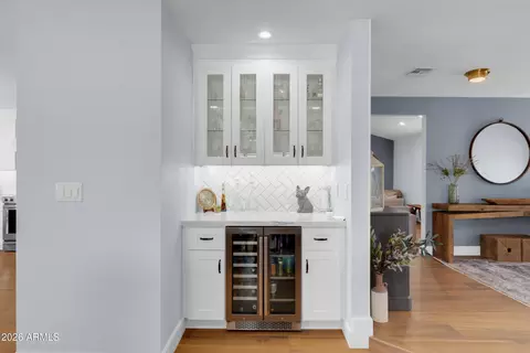 Entry Way - 133 W Pershing Ave, Phoenix, AZ 85029 photo 3 of 3