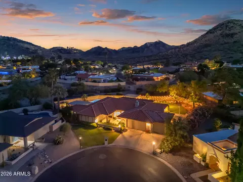 View/Area - 133 W Pershing Ave, Phoenix, AZ 85029 photo 10 of 22
