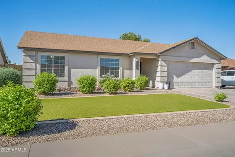 2082 E San Tan Ct, Gilbert, AZ 85296