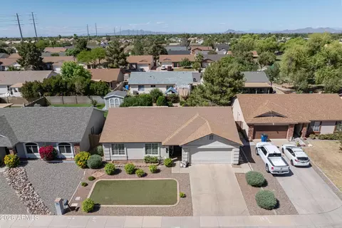 View/Area - 2082 E San Tan Ct, Gilbert, AZ 85296 photo 2 of 2