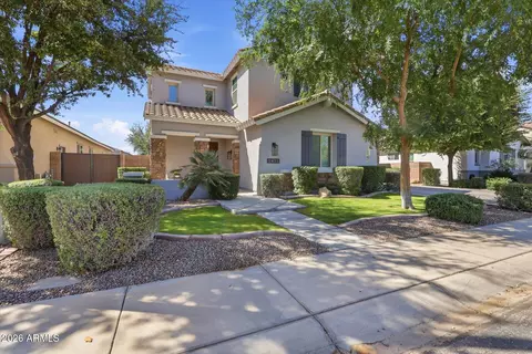 2471 E Penedes Dr, Gilbert, AZ 85298