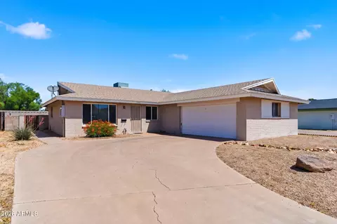 8614 El Charro Ln, Scottsdale, AZ 85250