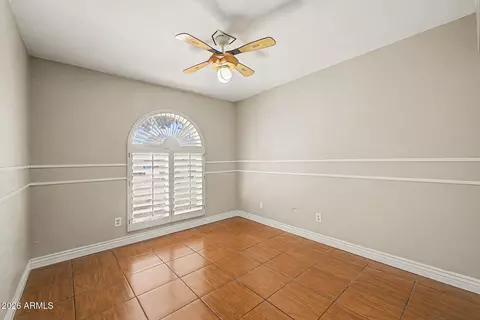 Bedroom - 3410 W Juniper Ave, Phoenix, AZ 85053 photo 2 of 4