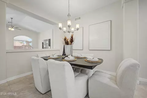 Dining - 4413 E Villa Rita Dr, Phoenix, AZ 85032 photo 2 of 2