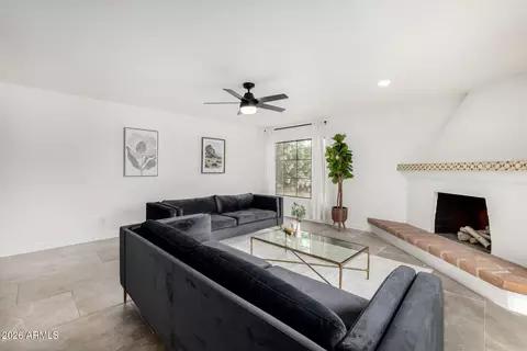 Other - 102 W Echo Ln, Phoenix, AZ 85021 photo 3 of 10