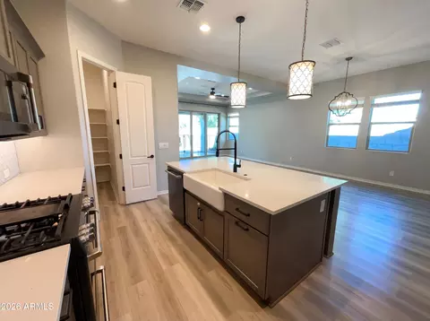 Kitchen - 3956 E Arabian Dr, Gilbert, AZ 85296 photo 4 of 4