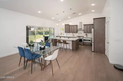 Dining - 4738 N 24th Pl, Phoenix, AZ 85016 photo 1 of 2