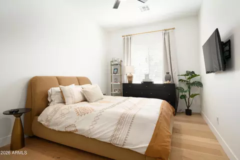 Bedroom - 4126 E Campbell Ave, Phoenix, AZ 85018 photo 5 of 6