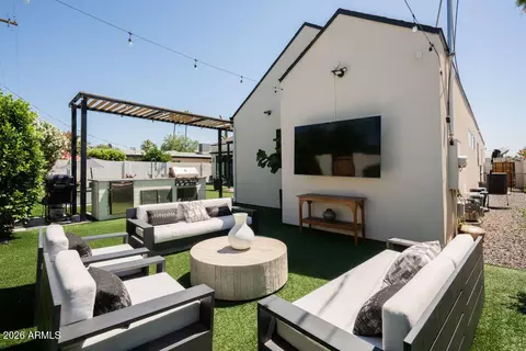 Exterior - 4126 E Campbell Ave, Phoenix, AZ 85018 photo 3 of 4