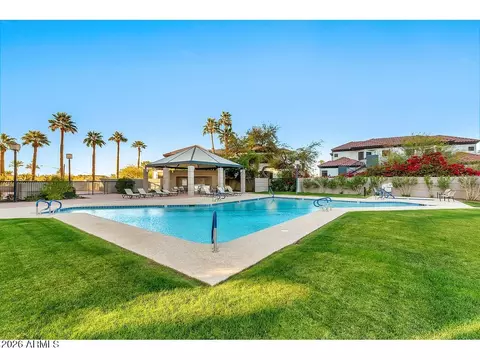 Exterior - 1040 E Osborn Rd #1004, Phoenix, AZ 85014 photo 19 of 22