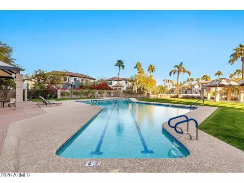 Exterior - 1040 E Osborn Rd #1004, Phoenix, AZ 85014 photo 11 of 22