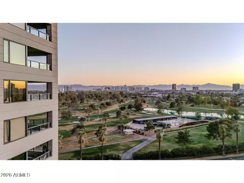 View/Area - 1040 E Osborn Rd #1004, Phoenix, AZ 85014 photo 8 of 10
