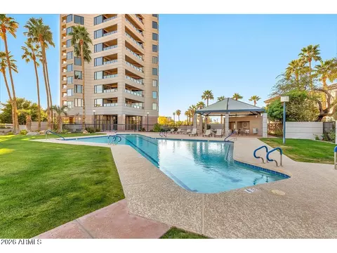 Exterior - 1040 E Osborn Rd #1004, Phoenix, AZ 85014 photo 15 of 22