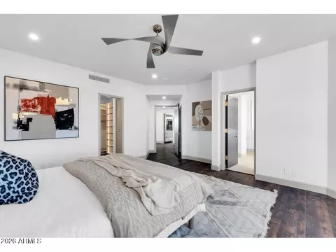 Bedroom - 1040 E Osborn Rd #1004, Phoenix, AZ 85014 photo 5 of 7