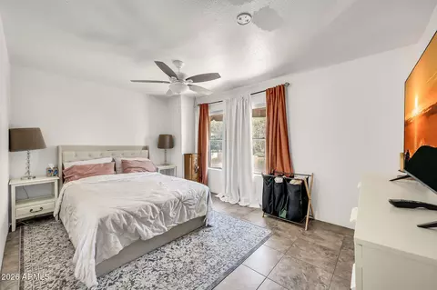 Bedroom - 731 E North Ln #2, Phoenix, AZ 85020 photo 1 of 6
