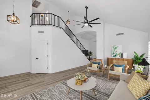 Living - 624 E Sheffield Ave, Gilbert, AZ 85296 photo 2 of 4