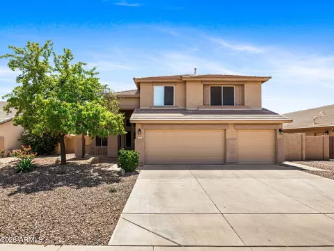 7821 W Robin Ln, Peoria, AZ 85383