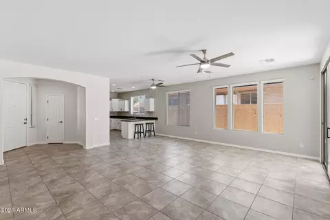 Living - 2319 W Beverly Rd, Phoenix, AZ 85041 photo 4 of 5
