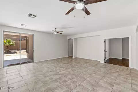 Living - 2319 W Beverly Rd, Phoenix, AZ 85041 photo 2 of 5