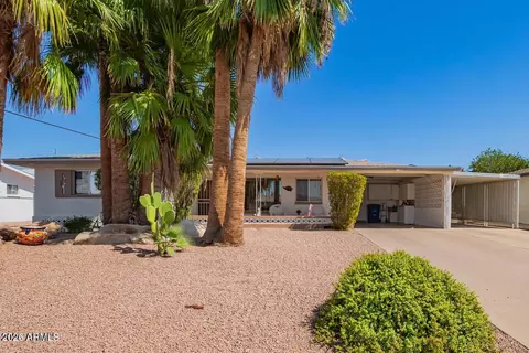 427 N 55th Pl, Mesa, AZ 85205