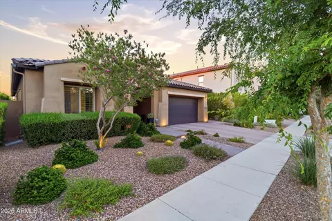 Exterior - 10262 E Supernova Dr, Mesa, AZ 85212 photo 10 of 12