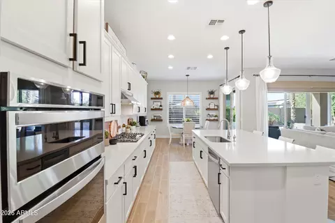 Kitchen - 10262 E Supernova Dr, Mesa, AZ 85212 photo 1 of 2