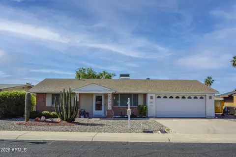 10231 W Audrey Dr, Sun City, AZ 85351