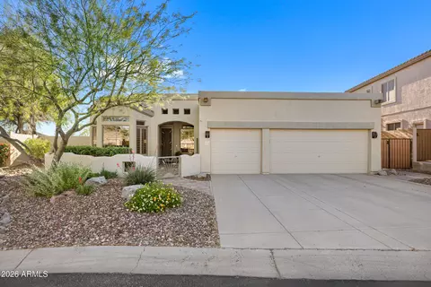 3810 N Red Sky Cir, Mesa, AZ 85207
