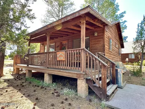 2742 Fox Trl, Overgaard, AZ 85933