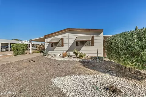 1307 S Hale Dr, Apache Junction, AZ 85120 photo 2