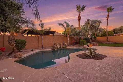 Exterior - 4552 E Cavalry Dr, Gilbert, AZ 85297 photo 5 of 7