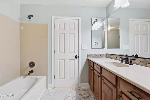 Bath - 4552 E Cavalry Dr, Gilbert, AZ 85297 photo 8 of 8