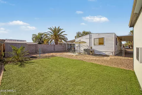 2535 E Oraibi Dr, Phoenix, AZ 85050 photo 15