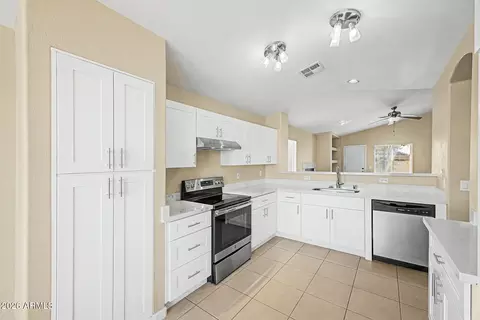 8949 W Hubbell St, Phoenix, AZ 85037