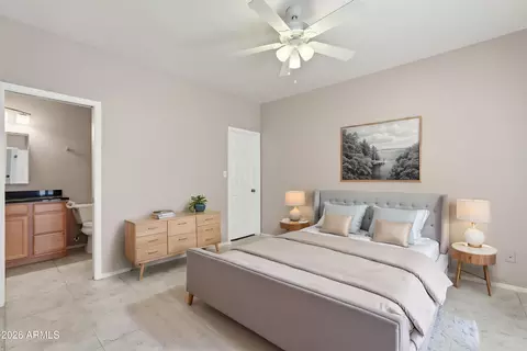 Bedroom - 100 E Fillmore St #102, Phoenix, AZ 85004 photo 1 of 1