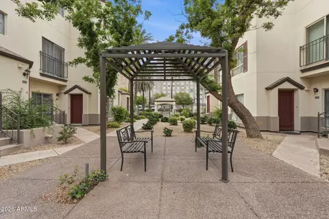 Exterior - 100 E Fillmore St #102, Phoenix, AZ 85004 photo 2 of 5