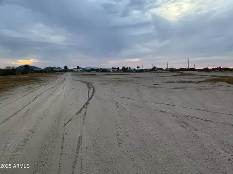0 W Nugget Rd #17, Arizona City, AZ 85123