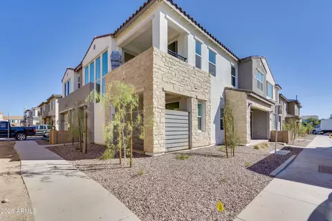 760 E Doral Ave #101, Gilbert, AZ 85297