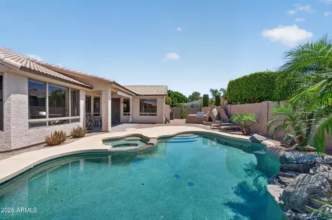 625 W Merrill Ave, Gilbert, AZ 85233