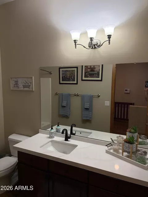 Bath - 2502 E Pine Island Ln, Payson, AZ 85541 photo 2 of 4