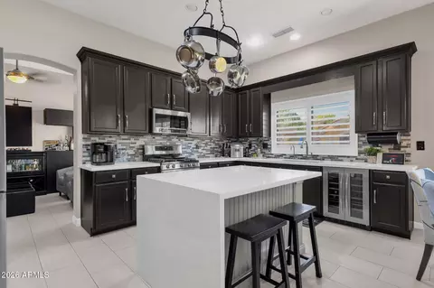 Kitchen - 10464 E Medina Ave, Mesa, AZ 85209 photo 1 of 5